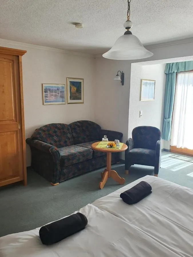 Hotel Hochrain-Altlam 0*, Lam
